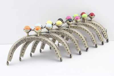Half-Round Color-Ball Sew-In Kiss-Lock Purse Frame, 9 x 5 cm